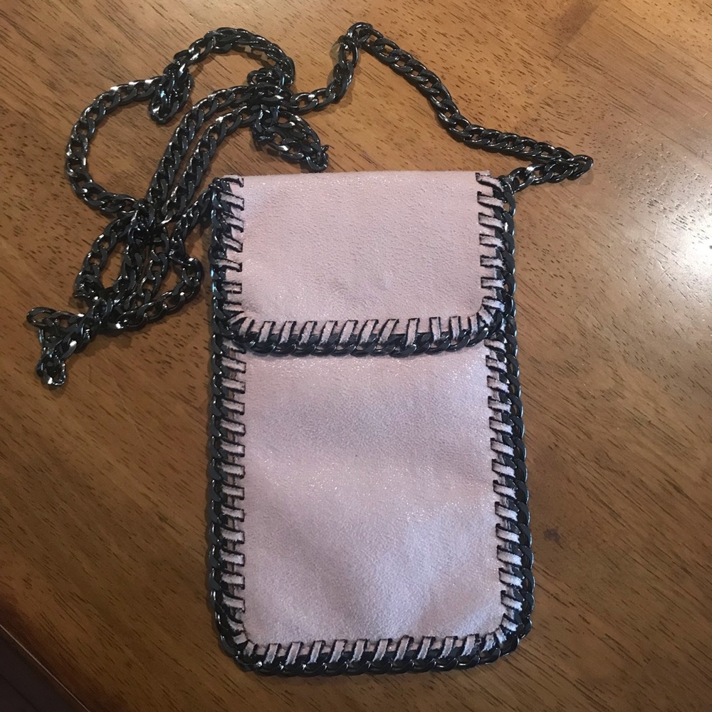 Cute crossbody phone bag!